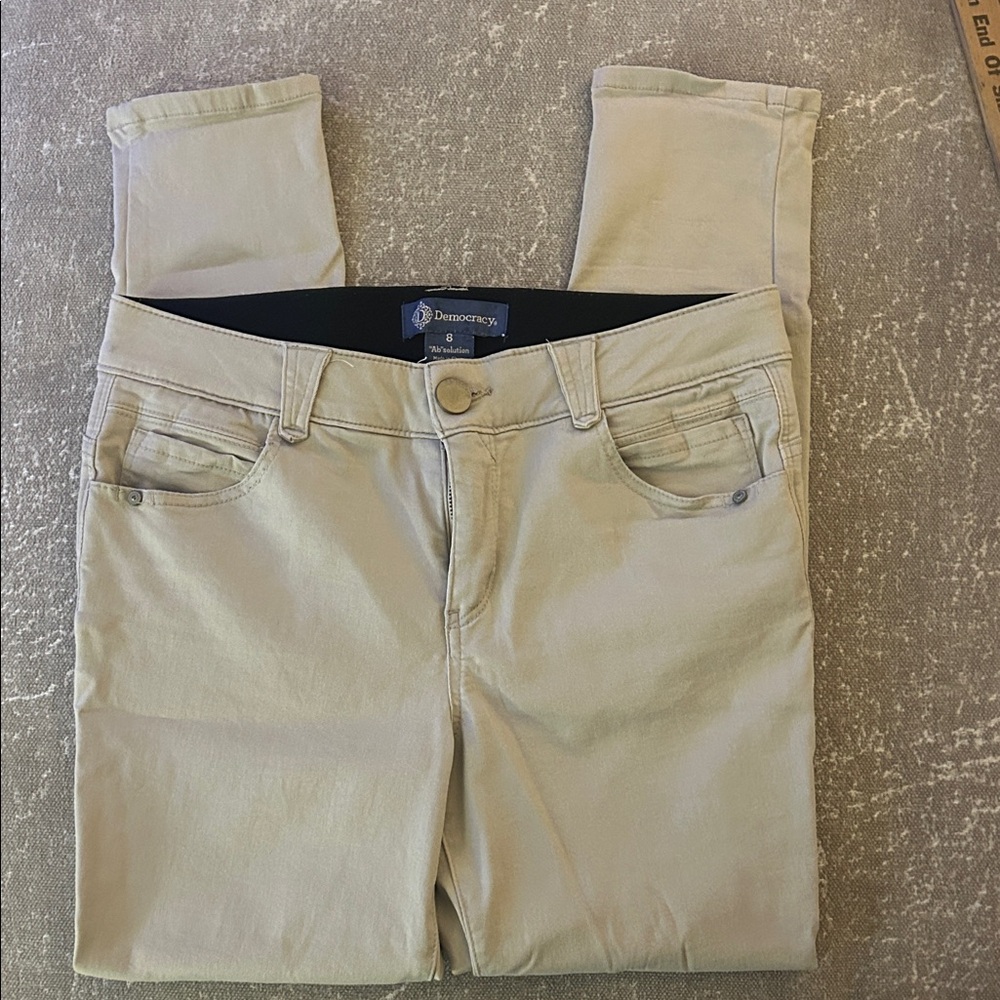 Democracy Women's Cream Jeggings